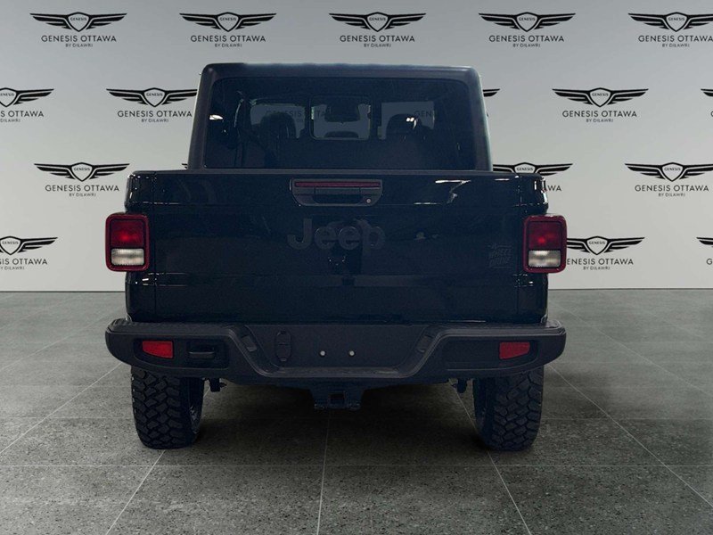 2026 Jeep Gladiator Willys 4x4