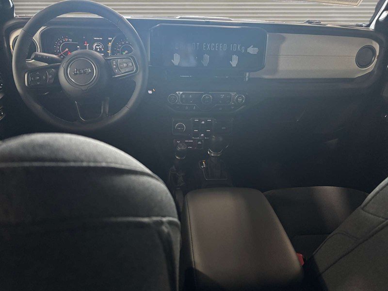 2026 Jeep Gladiator Willys 4x4