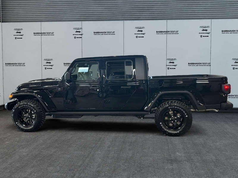 2026 Jeep Gladiator Willys 4x4