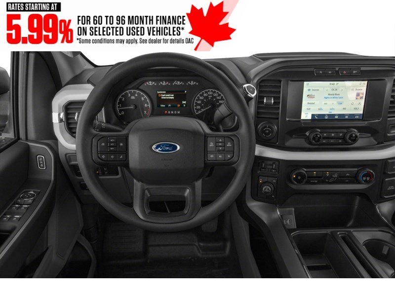 2022 Ford F-150 XLT 4WD SuperCrew 5.5' Box Interior Shot 3